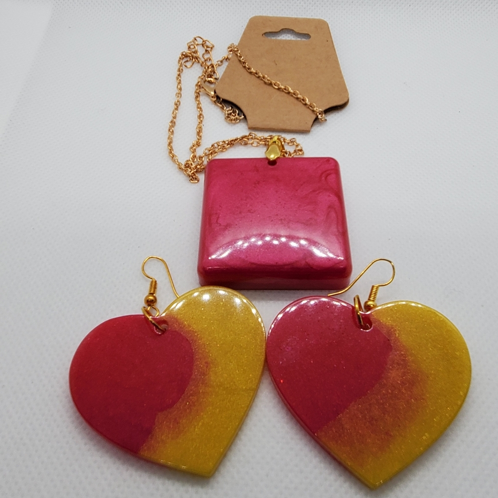 Necklace & Earring Set